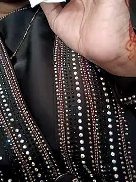 Snapshot of Sexy-Disha-42 chatting on 28, 11, 2025 Sexy-Disha-42 online show from 28, 11, 2025