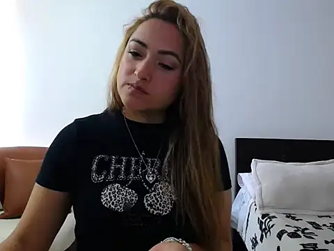 ximenaxcite19 online show from 5, 12, 2025