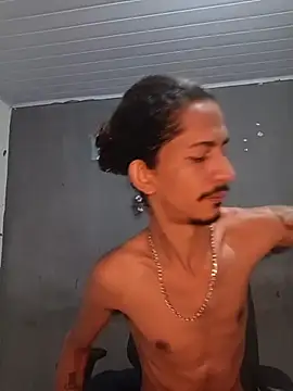 Snapshot of theyllorwillian chatting on 5, 3, 2026 theyllorwillian online show from 5, 3, 2026