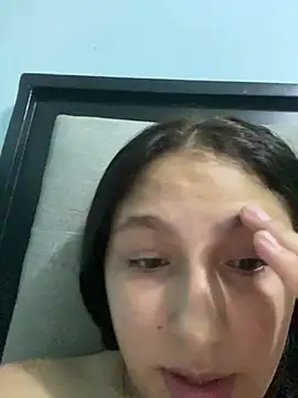 Snapshot of Emily_milk_1 chatting on 28, 5, 2026 Emily milk 1 online show from 28, 5, 2026