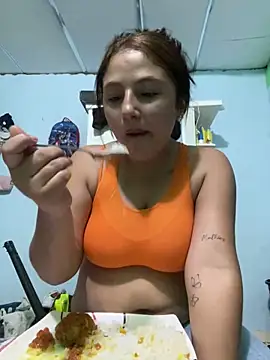 Snapshot of Emily_milk_1 chatting on 5, 6, 2026 Emily milk 1 online show from 5, 6, 2026