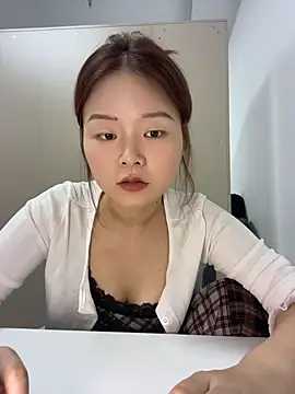 Snapshot of DMG-41 chatting on 7, 7, 2026 DMG-41 online show from 7, 7, 2026