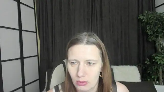 KathrineMeyer online show from 17, 12, 2025