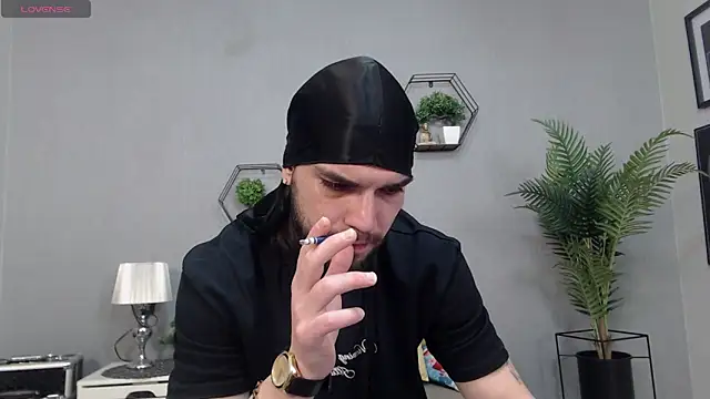 Snapshot of KaneHunter chatting on 5, 3, 2026 KaneHunter online show from 5, 3, 2026