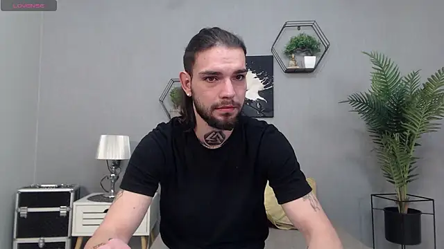 Snapshot of KaneHunter chatting on 7, 3, 2026 KaneHunter online show from 7, 3, 2026