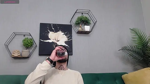 Snapshot of KaneHunter chatting on 8, 4, 2026 KaneHunter online show from 8, 4, 2026