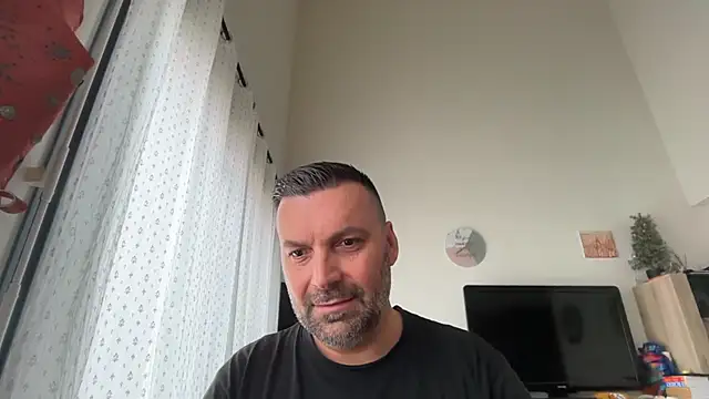coolsmith81 online show from 3, 6, 2026