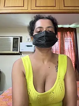 TeddyLover5 online show from 4, 2, 2026