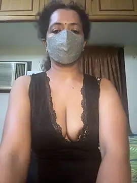 Snapshot of TeddyLover5 chatting on 7, 5, 2026 TeddyLover5 online show from 7, 5, 2026