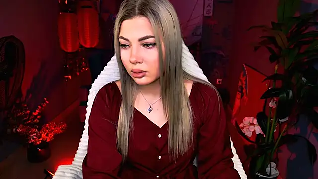 HyileyClark online show from 25, 3, 2026