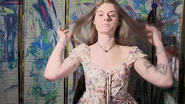 Adell Love online show from 18, 4, 2026