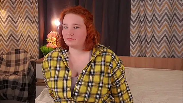 GwendaWhetham online show from 2, 12, 2025