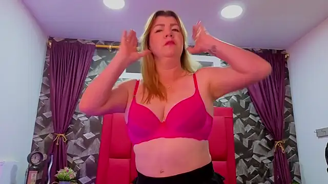 Snapshot of marla_daze chatting on 11, 2, 2026 marla daze online show from 11, 2, 2026