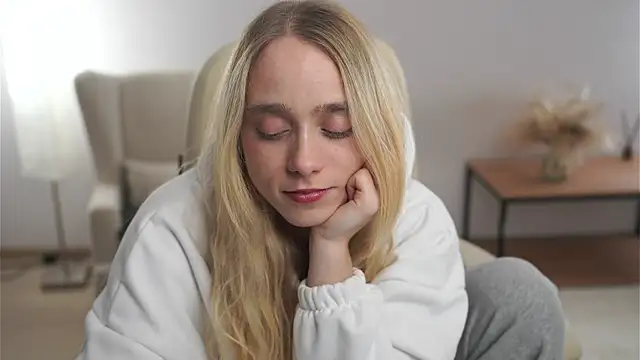 SharleneTaymon online show from 28, 11, 2025