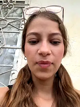 Snapshot of Vanneskk chatting on 2, 12, 2025 Vanneskk online show from 2, 12, 2025