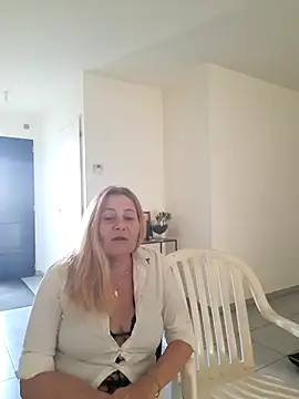 Snapshot of Le_fantasme chatting on 1, 6, 2026 Le fantasme online show from 1, 6, 2026