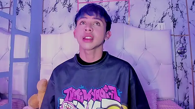 Prince Apolo online show from 3, 12, 2025