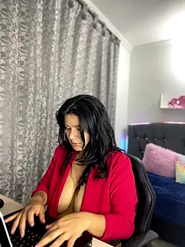 CATHA EF online show from 4, 12, 2025