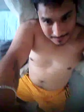 Snapshot of cristian112090 chatting on 13, 6, 2026 cristian112090 online show from 13, 6, 2026