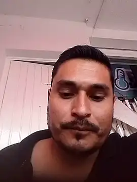 Snapshot of cristian112090 chatting on 18, 7, 2026 cristian112090 online show from 18, 7, 2026