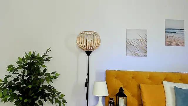 Snapshot of Vonen_Ray chatting on 9, 2, 2026 Vonen Ray online show from 9, 2, 2026