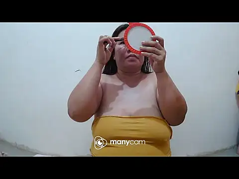 hottiemama69 online show from 14, 5, 2026