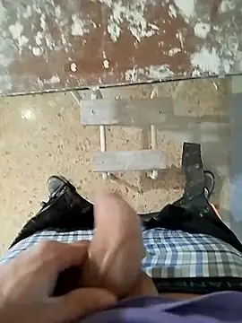 Snapshot of nofaceloverss chatting on 28, 11, 2025 nofaceloverss online show from 28, 11, 2025