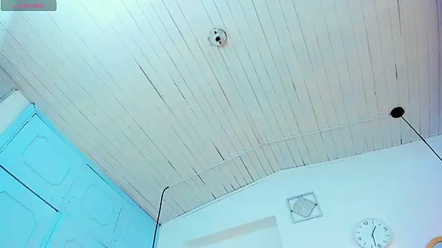 Hot Darliing online show from 5, 1, 2026