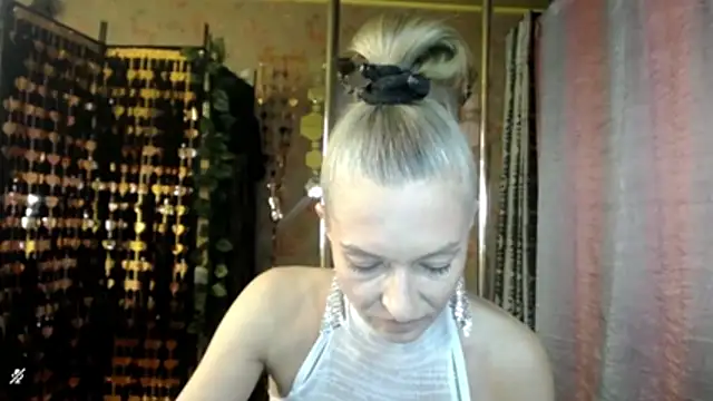 Snapshot of Soniakiss chatting on 28, 7, 2026 Soniakiss online show from 28, 7, 2026