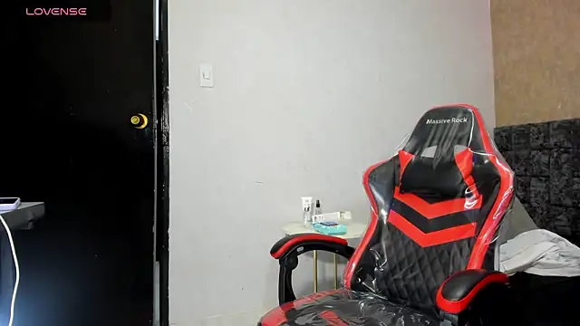 Snapshot of Brizza_H033 chatting on 5, 2, 2026 Brizza H033 online show from 5, 2, 2026