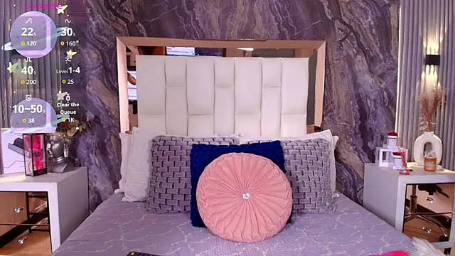 Caroline foster1 online show from 17, 12, 2025