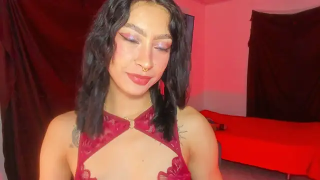 Snapshot of Ounla_Sweet chatting on 18, 5, 2026 Ounla Sweet online show from 18, 5, 2026