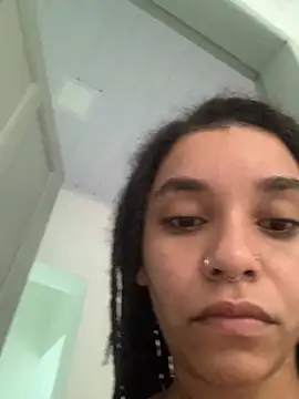 Lillith Bloom online show from 7, 4, 2026