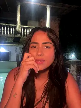 GhewnMilf online show from 4, 12, 2025