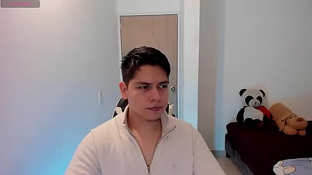 Asta YunoXXX online show from 9, 5, 2026