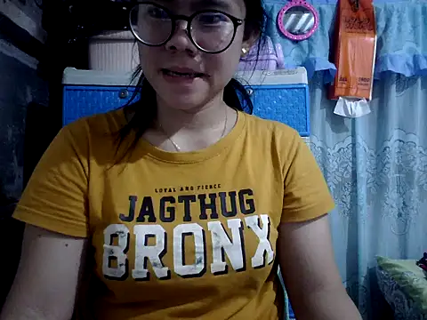 xxdreamgirl69 online show from 12, 3, 2026