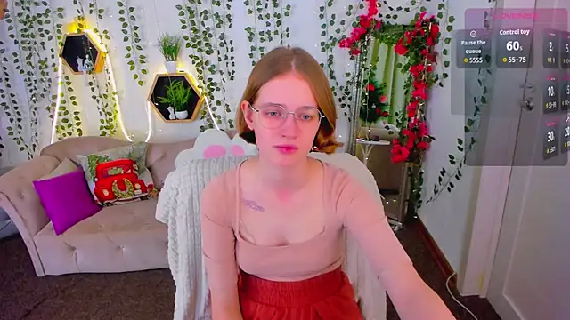 Mia Mooore online show from 17, 12, 2025