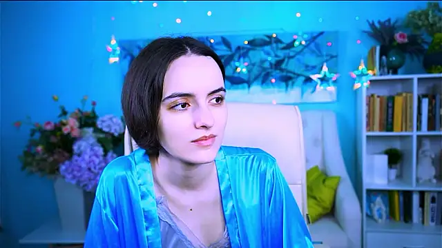 KateWillows online show from 9, 2, 2026