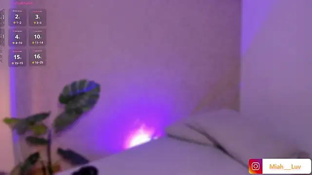 miah luv online show from 11, 3, 2026