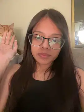 Snapshot of omifresita chatting on 5, 8, 2026 omifresita online show from 5, 8, 2026