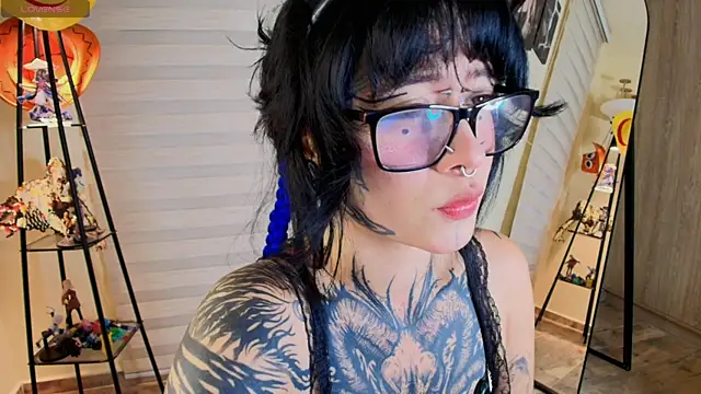 Snapshot of AryRousse chatting on 22, 3, 2026 AryRousse online show from 22, 3, 2026