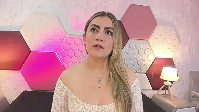 Snapshot of AriaRous chatting on 30, 6, 2026 AriaRous online show from 30, 6, 2026