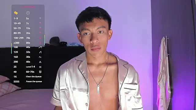 santinaughty online show from 13, 2, 2026