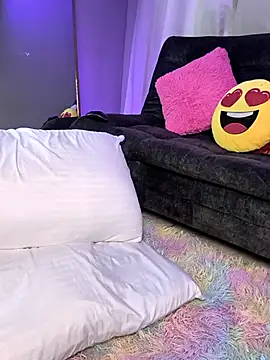 BonnieRitz online show from 12, 2, 2026