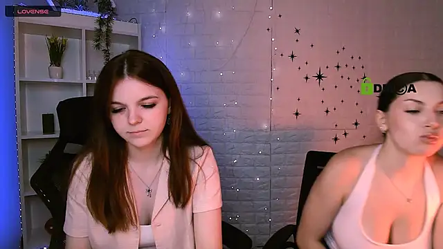 Snapshot of mikameovv chatting on 29, 6, 2026 mikameovv online show from 29, 6, 2026