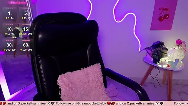 Sampuckettbaby online show from 12, 10, 2025