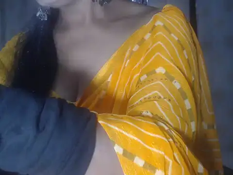 Snapshot of Hotronita123 chatting on 5, 2, 2026 Hotronita123 online show from 5, 2, 2026