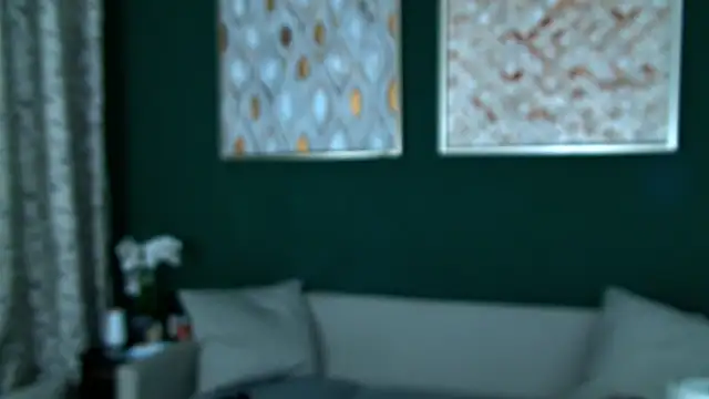 RoxanneJoy online show from 4, 2, 2026