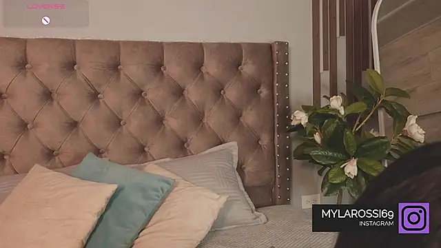 Snapshot of Mylarossi chatting on 19, 6, 2026 Mylarossi online show from 19, 6, 2026