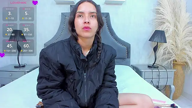 Cherrybombs  online show from 20, 12, 2025